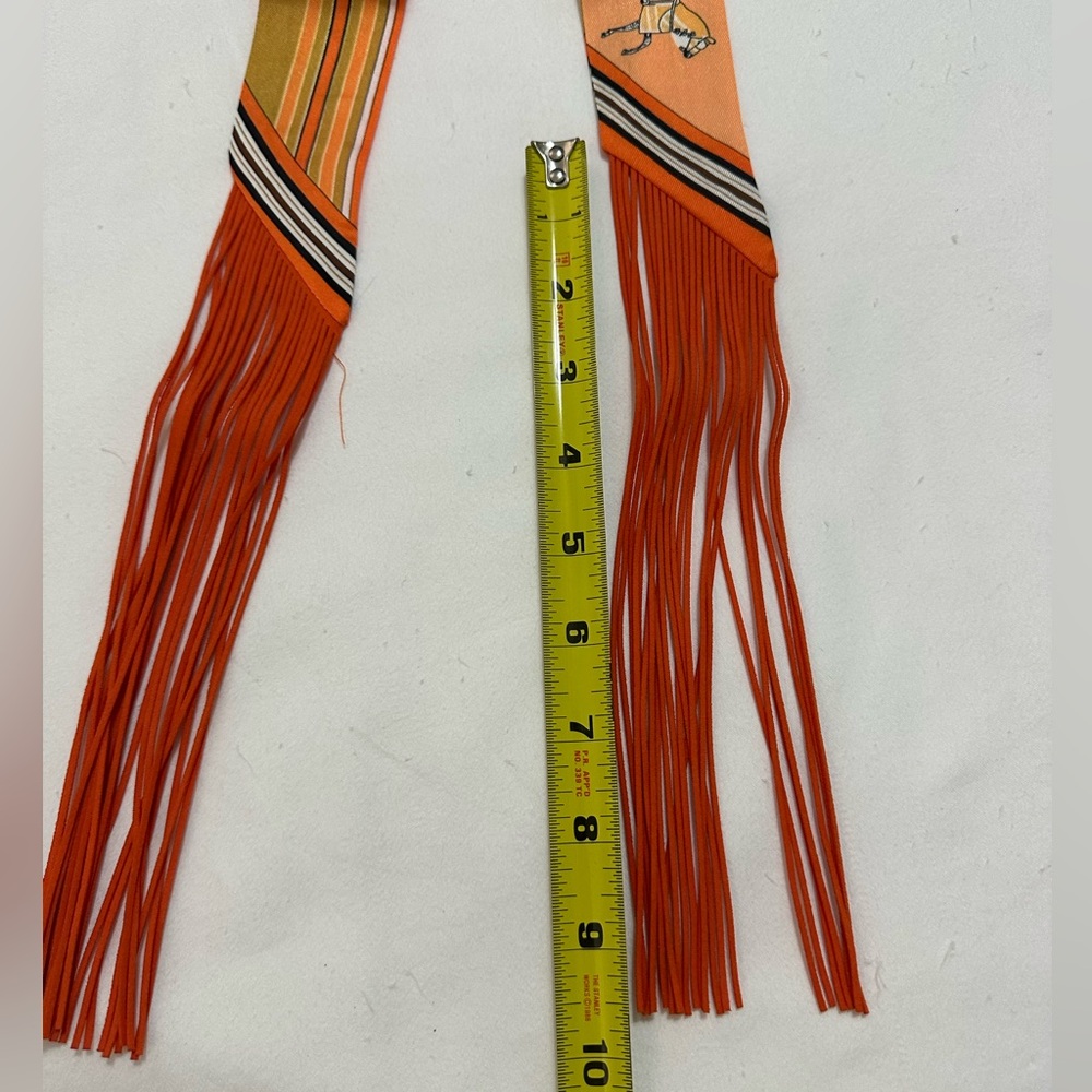 ORANGE HORSE EQUESTRIAN FAUX LEATHER TASSELED SKINNY SCARF BAG HANDLE WRAP TIE - Picture 5 of 6